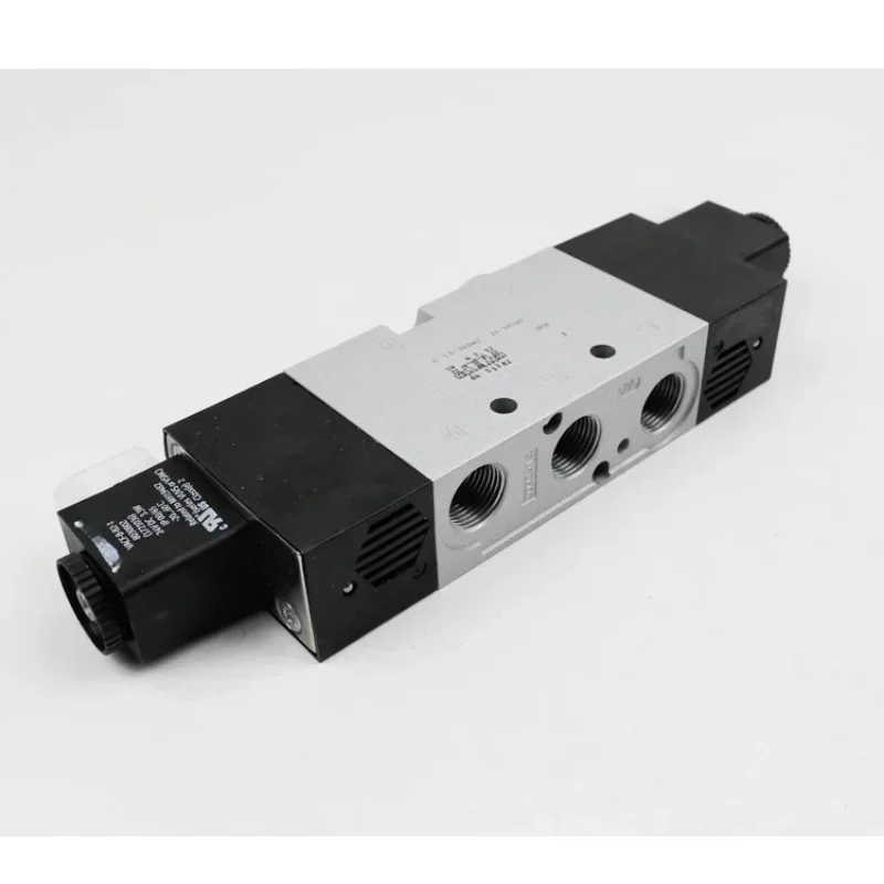 Электромагнитный клапан VUVS-L30-B52-D-G38-F8-1B2 575613 UVS-L25-20