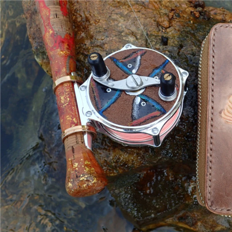 

Classical Fly Fishing Wheel Two Specifications 03 and 35