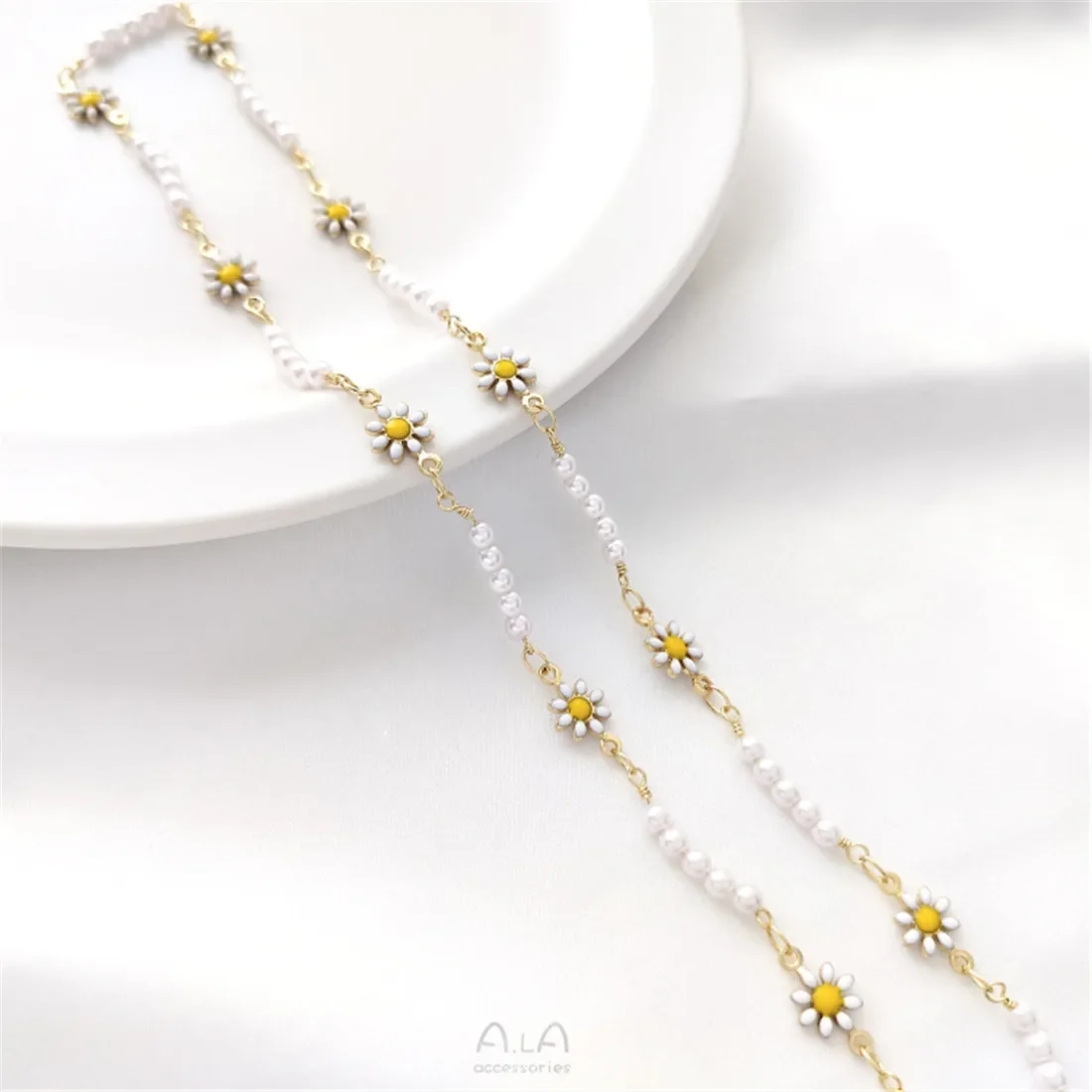 14-каратное золото маленькая цепочка с жемчугом и цветком ромашки ручная работа