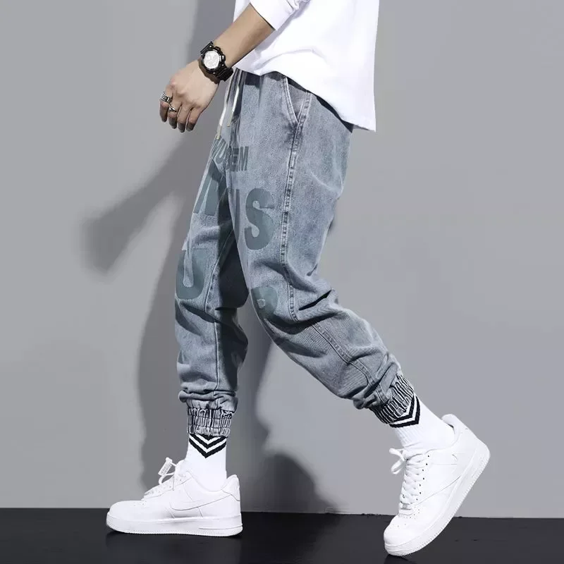 2022New Fashion High Street Jeans Casual Harem Pants Letter Print Light Blue Sweatpants Trousers Drawstring Homens Jeans Denim P