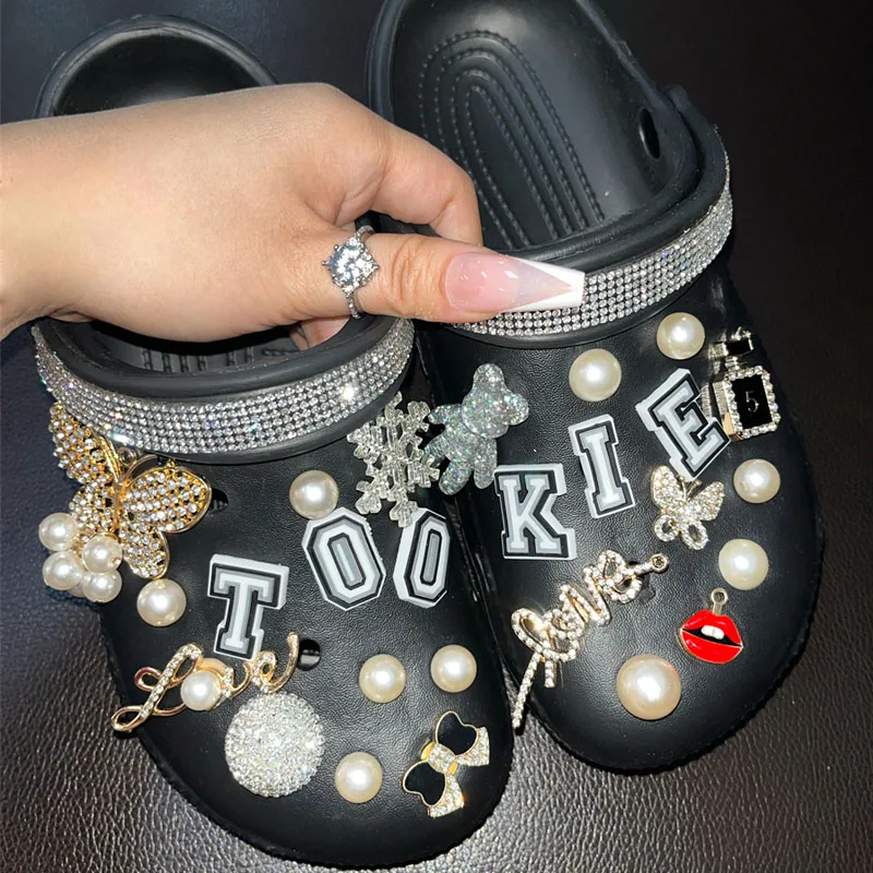 

Сандалии женские легкие для сада и пляжа, ажурные шлепанцы с дырками, летняя увлекательная обувь для отдыха