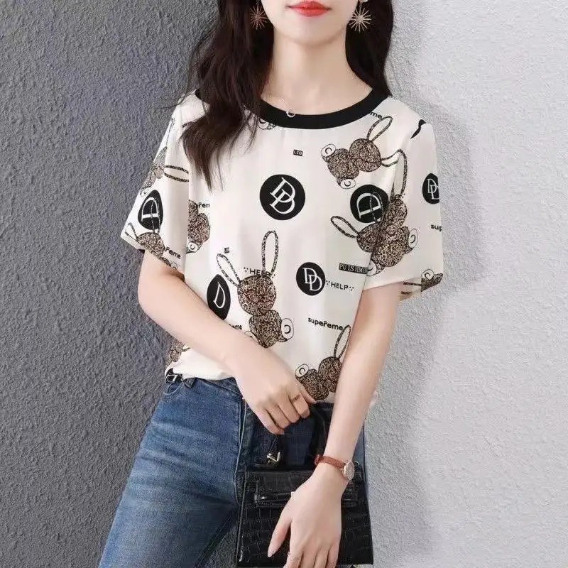 

2023 Summer New T-shirt Women's Imitation Silk Print Ice Silk Large Short Sleeve Letter Loose O-Neck Pullover Fashion Tops