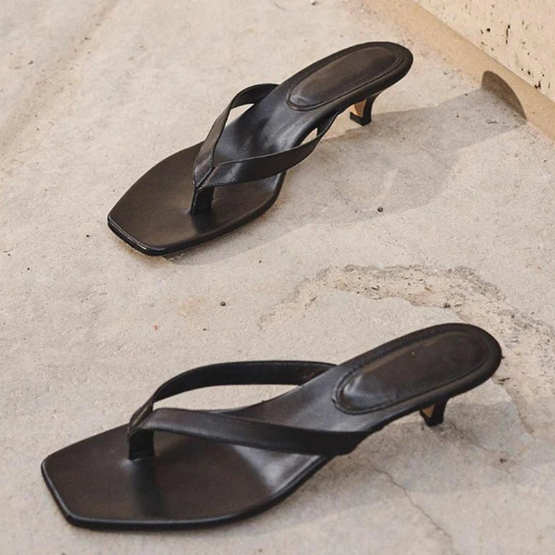 

Genuine Leather Simple Flip-flops Slipper 2022 Summer Fashion Designer Mid Kitten Heel Square Toe Sandals Women Stiletto Heels
