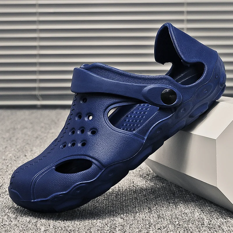 Neue 2021 Sommer Mode Mann Strand EVA Sandalen Classics Clogs Designer Schuhe Männer Casual Billig Männlichen Sandalen Wasser Schuhe