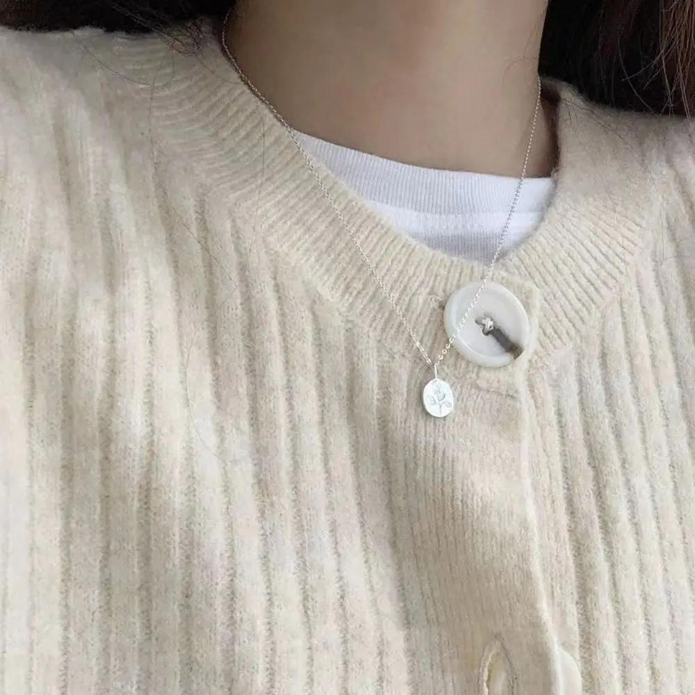 

Alloy Women Necklace Exquisite Silver Gold Rose Flower Pendent Necklace Ins Style French Style Necklace Daily Life