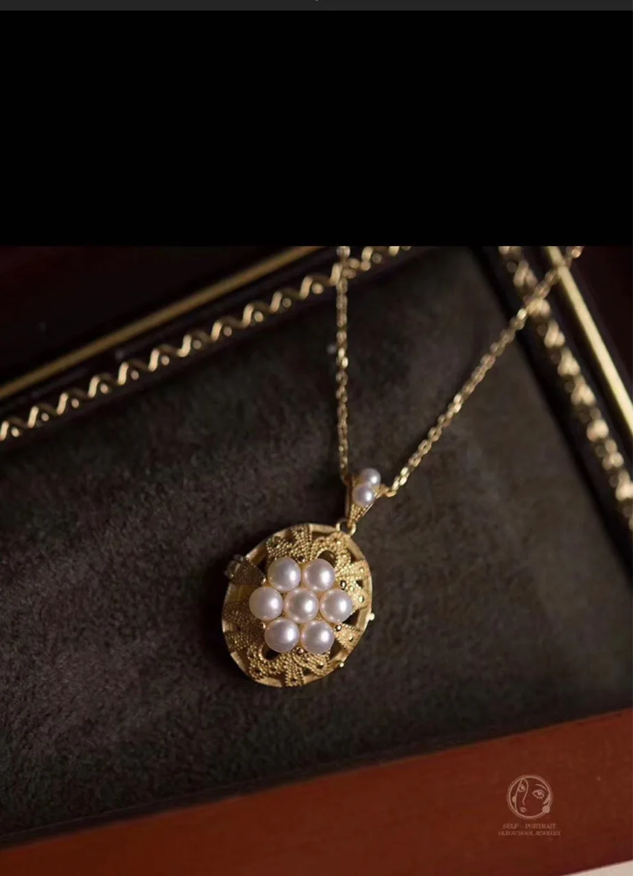 

The new creative fashion wishing box pendant female 3-4 mm freshwater pearl pendant chain silver ornaments