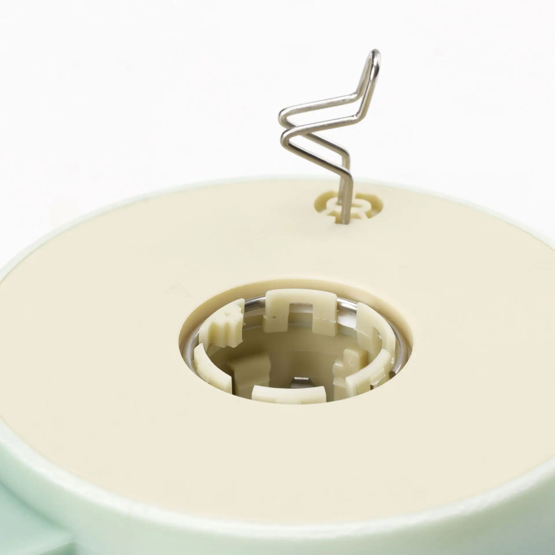 В наличии CL8Z-3F818-A подходит для датчика угла автомобиля CL8Z3F818A.