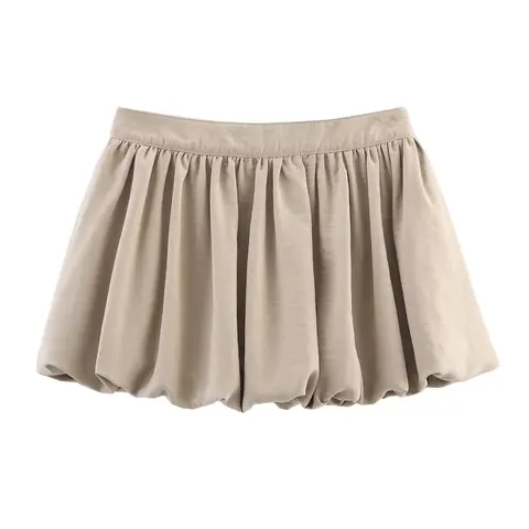 Эскалаторда жасырын камера юбка, юбка астына қарап Эскалаторда жасырын камера юбка, юбка астына қарап