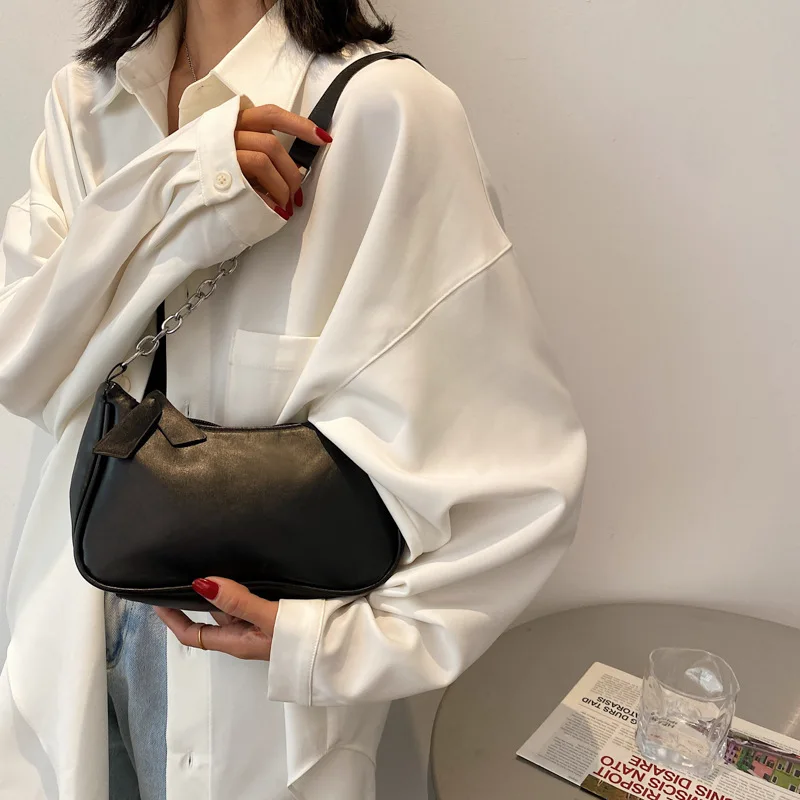 

Мягкая женская фиолетовая сумка из искусственной кожи под подмышки, однотонные дамские сумочки в стиле ретро, модные дизайнерские маленьки...