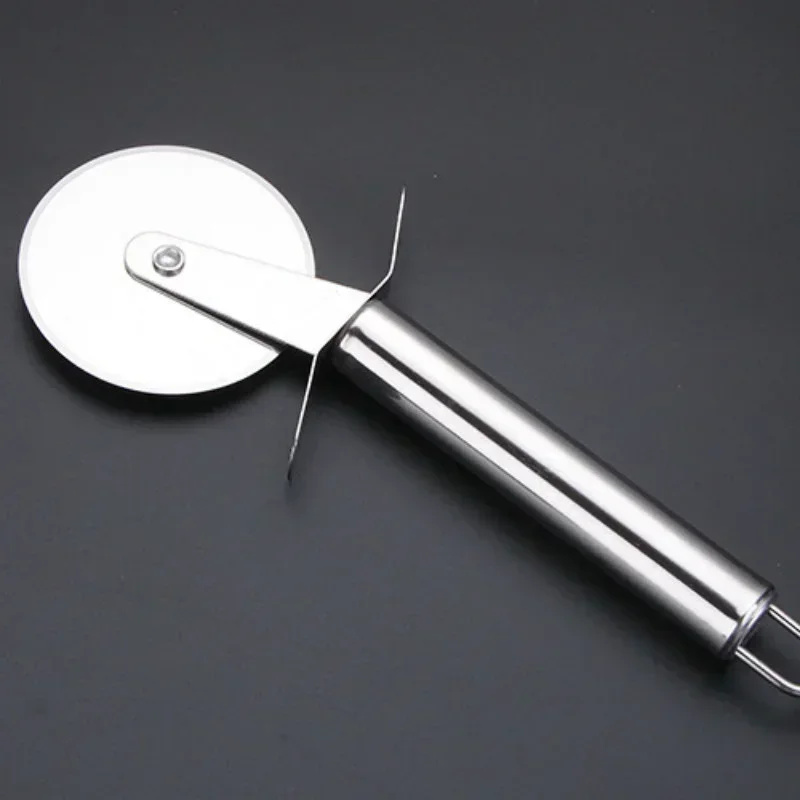 

Нож для пиццы из нержавеющей стали