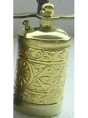 

Salt and pepper mill manual food herb grinders spice jar containers kitchen gadgets spice bottles 3.1 inch Hand mill