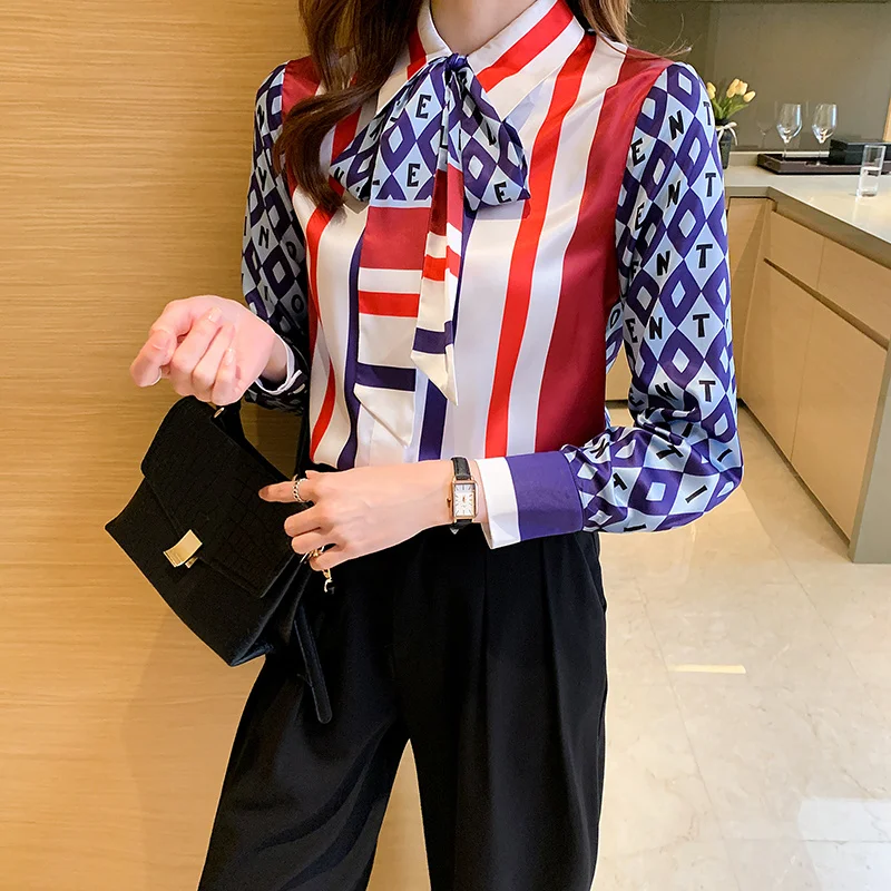 Блузка женская с длинным рукавом цветочным принтом и бантом | Женская одежда