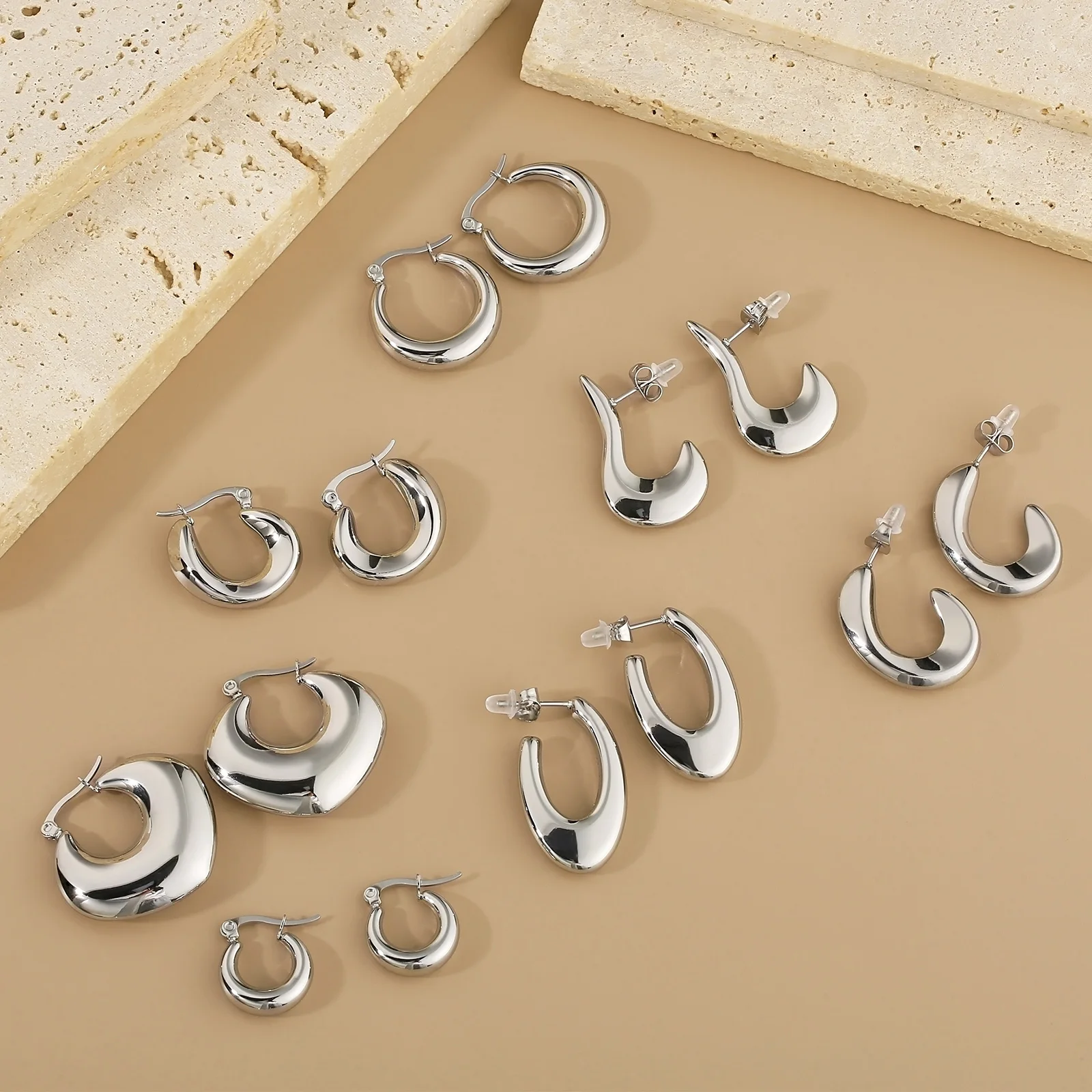 Серьги-кольца U C L в форме сердца-серебристые/позолоченные 18K-нержавеющая сталь