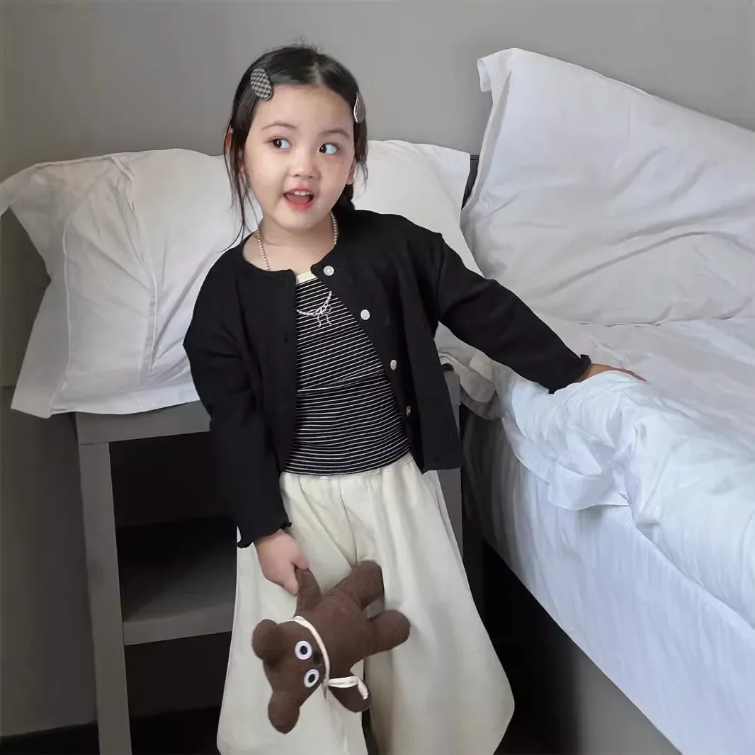 Костюм для девочек Новинка осени 2024 детская одежда Женское пальто полосатые