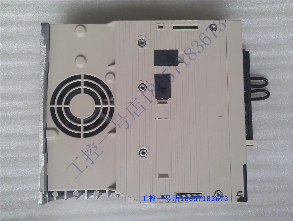 Новый оригинальный японский сервопривод Yaskawa SGDV-7R6A01A гарантия качества 1 кВт один