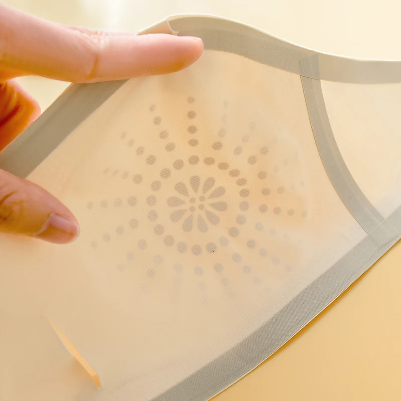 2022 Summer New Negative Ion Strapless Sexy Seamless Underwear Thin Section Gather Top Support Non-slip Women Bra Pure Color