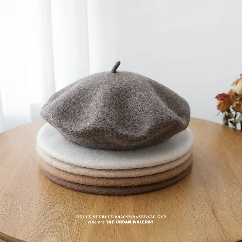 

Autumn and Winter Bonnet Wool Cute Berets British Retro Style Everything Match Breathable Painter Outdoor Casual Hats Women Caps