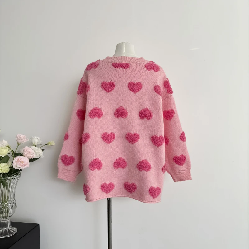 Осень-зима женские вязаные крючком пуловеры с вышивкой Love Pattern темпераментные
