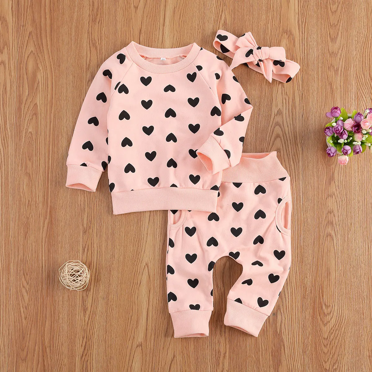 

Spring Autumn Toddler Kids Baby Girl Clothes Set Printed Heart Pullover Tops + Trousers Pants 2PCS Clothes 0-24 Months