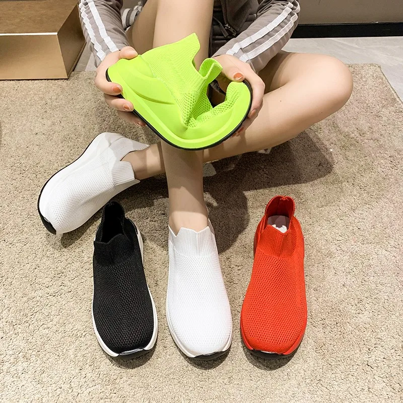 

Новинка, женская модная дышащая повседневная спортивная обувь, женские кроссовки на платформе, женские кроссовки на массивной подошве