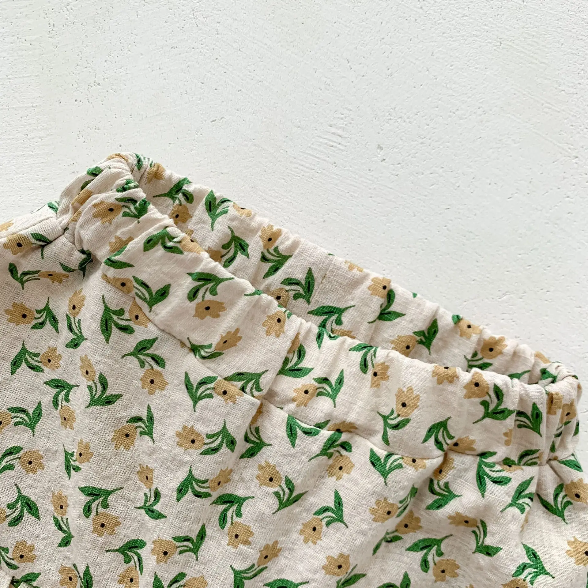 Детский летний цветочный комплект с рукавами-фонариками Angoubebe 111S31 Новое