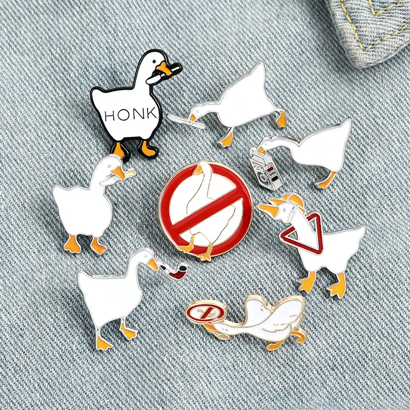Ins Goose Badge Creative Cartoon Untitled Goose Game Brooch Cute Enamel Pin For Bag Lapel Clothing Accessories For Kid And Adult