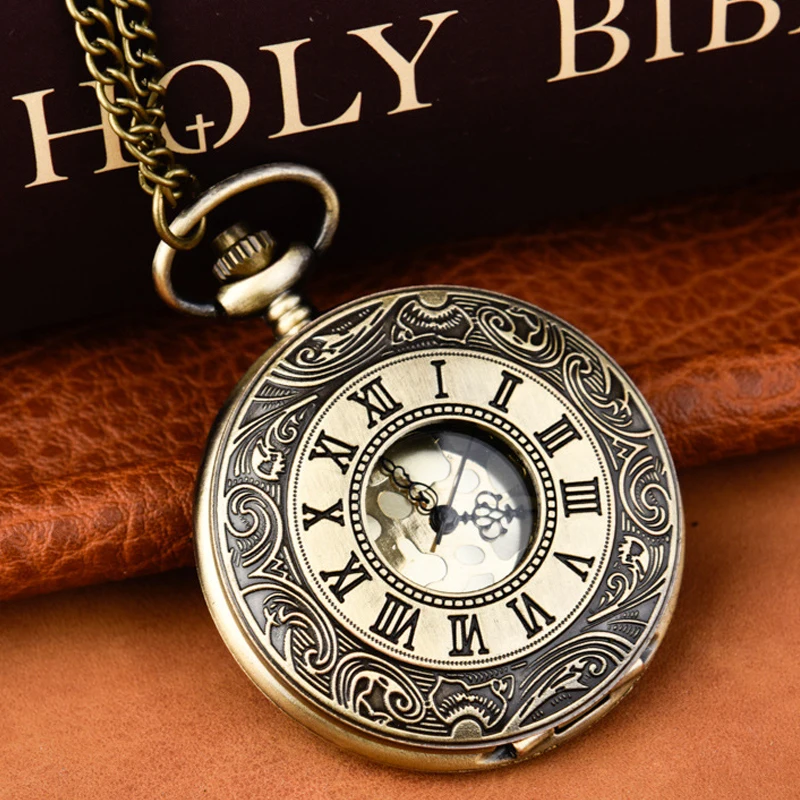 

Vintage Luxury Carving Quartz Pocket Watch for Men Engraved Case Roman Numeral Fob Chain Necklace Clock for Collection Gift