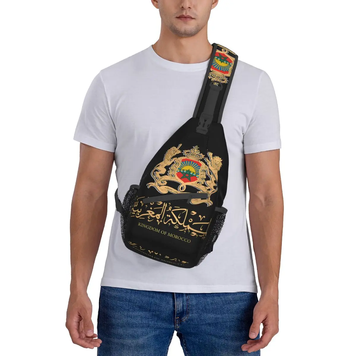 Спортивная сумка через плечо с марокканской эмблемой в золотистом стиле