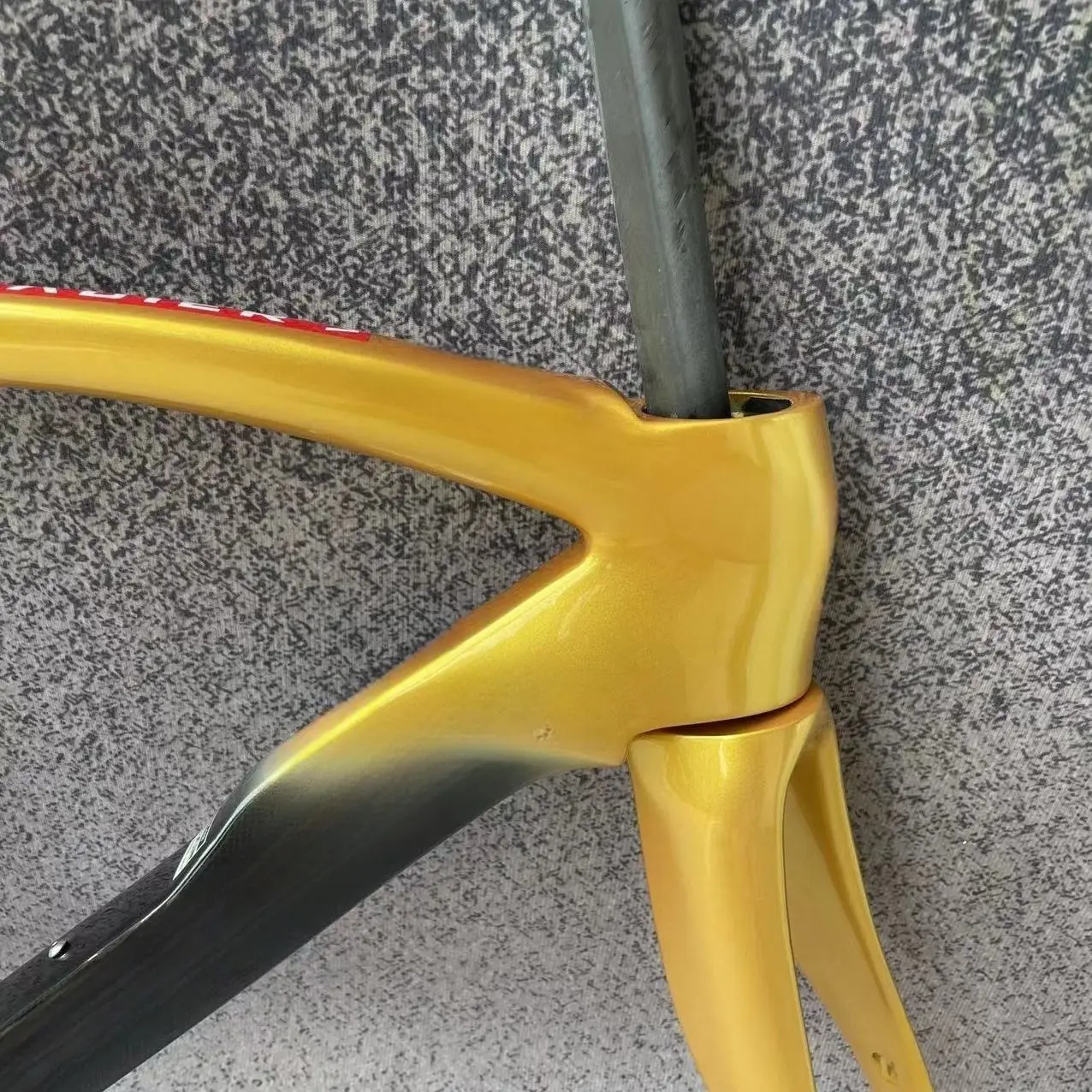 

F14 Carbon Fiber Frame T1100 Bike Frame V Brake/Disc Brake Bicycle Frame BSA Fit Di2 Made in Taiwan