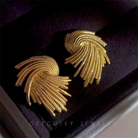 irregular metal twist big geometric punk earrings unique gold color drop earrings women new fashion statement jewelry brincos