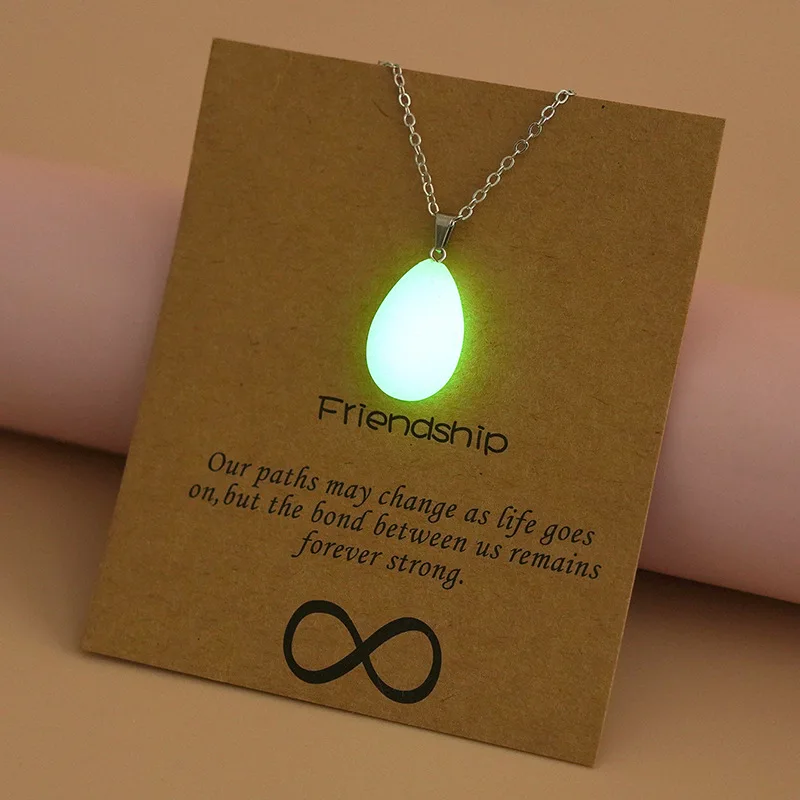 

Exquisite Luminous Pendant Necklace for Women Minimalist Geometric Beads Glow in The Dark Necklace Cool Festival Party Jewelry