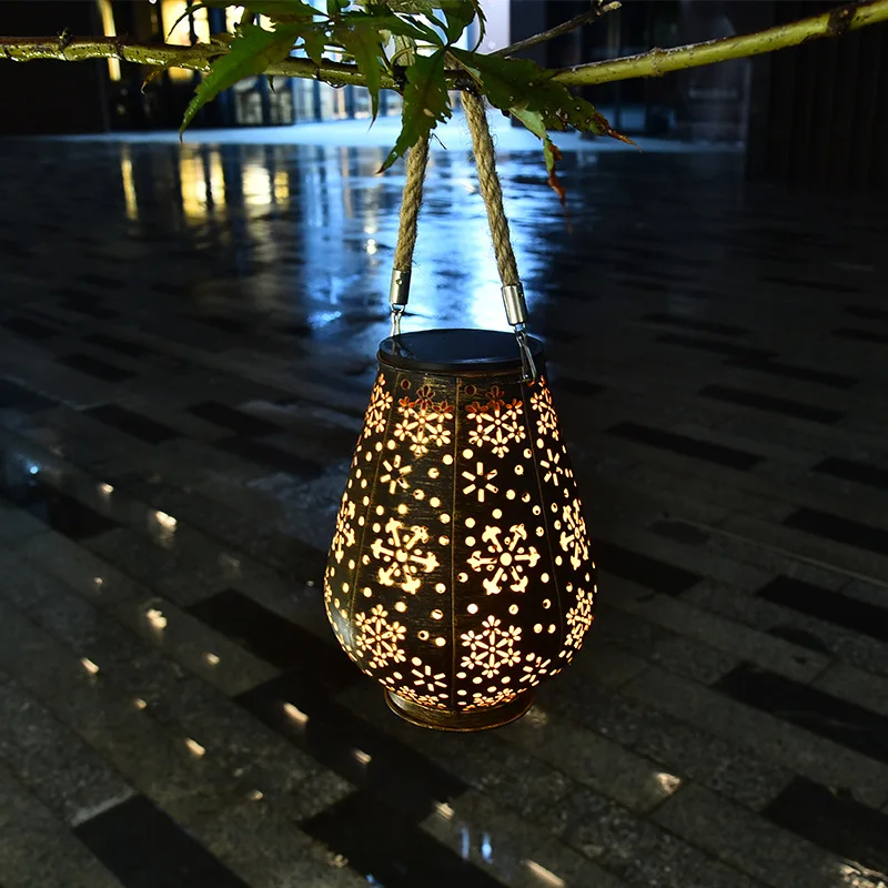 

Solar Flame Lights Outdoor Courtyard Portable Lighting Lanterns LED Iron Hollowed Out Lights Villa Decoration Landscape Lights