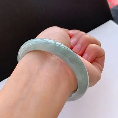 

Браслет из натурального нефрита, 54-62 мм