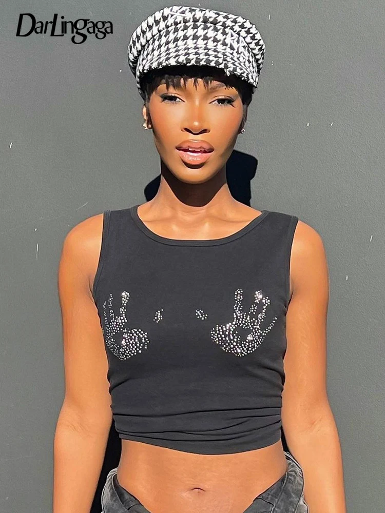 

Darlingaga Streetwear Grunge Rhinestones Dark Academia Tank Top Summer Slim Short Vest Gothic Clothes Crop Top Women Sleeveless