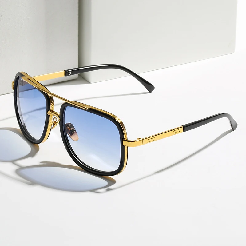 

Brand Design Square Metal Sunglasses For Damen Herren Classic Vintage Fashion Elegant Male Female Driving Beach Party Glasses