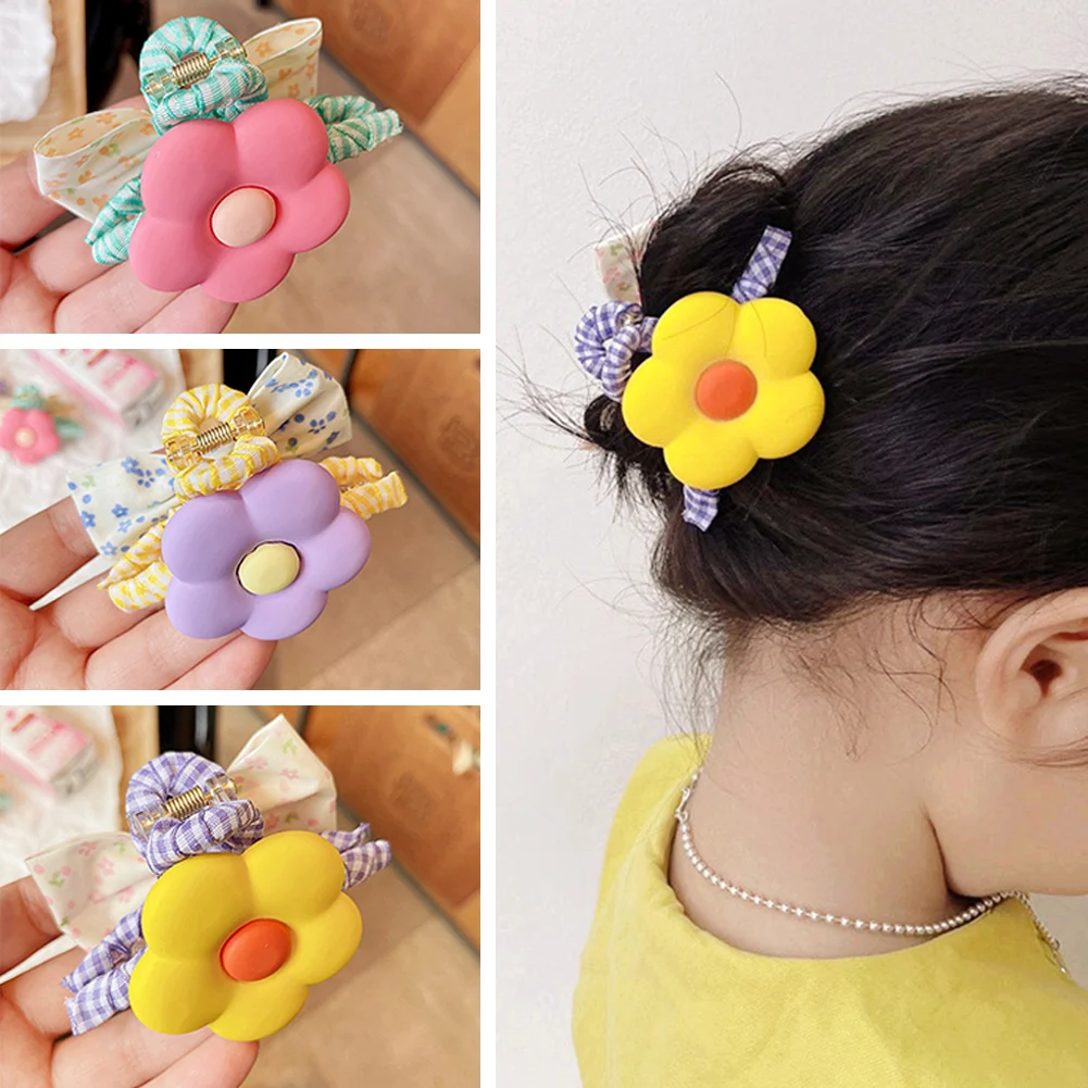 

1pcs Candy Flower Bow Crab Hair Claw Clips Women Girls Cute 8cm Plastic Hair Clamps Barrettes Hairpins Childs Hair Accessories