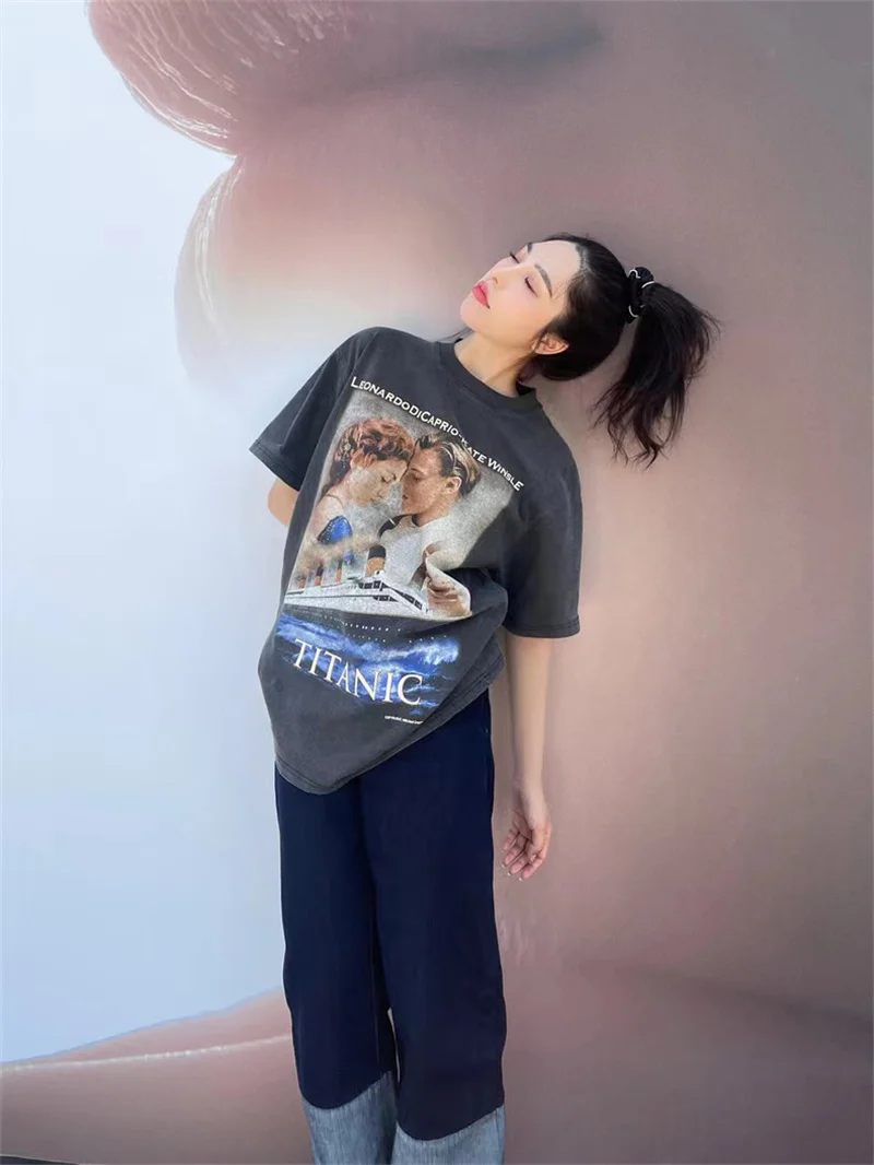 

Vintage Titanic Y2K poster printing retro old short-sleeved high street loose casual oversized T-shirt for men and women