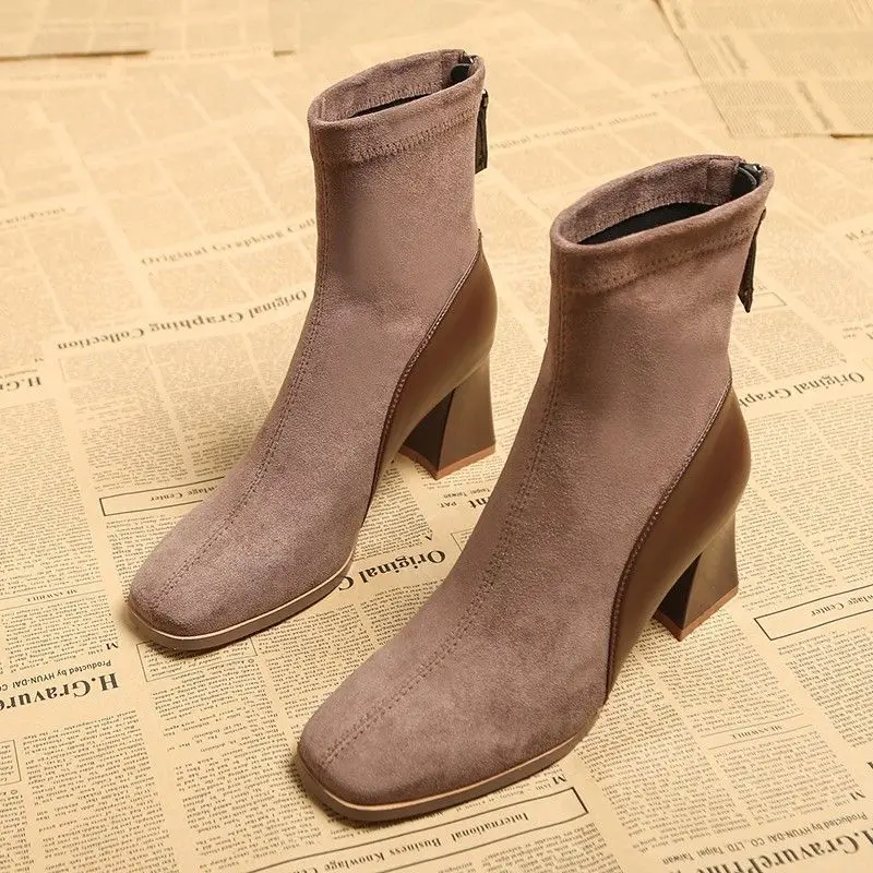 

Женские сапоги из флока FHANCHU 2022, модная зимняя обувь на высоком каблуке, короткие сапоги, квадратный носок, молния сзади, черные, коричневые, Прямая поставка