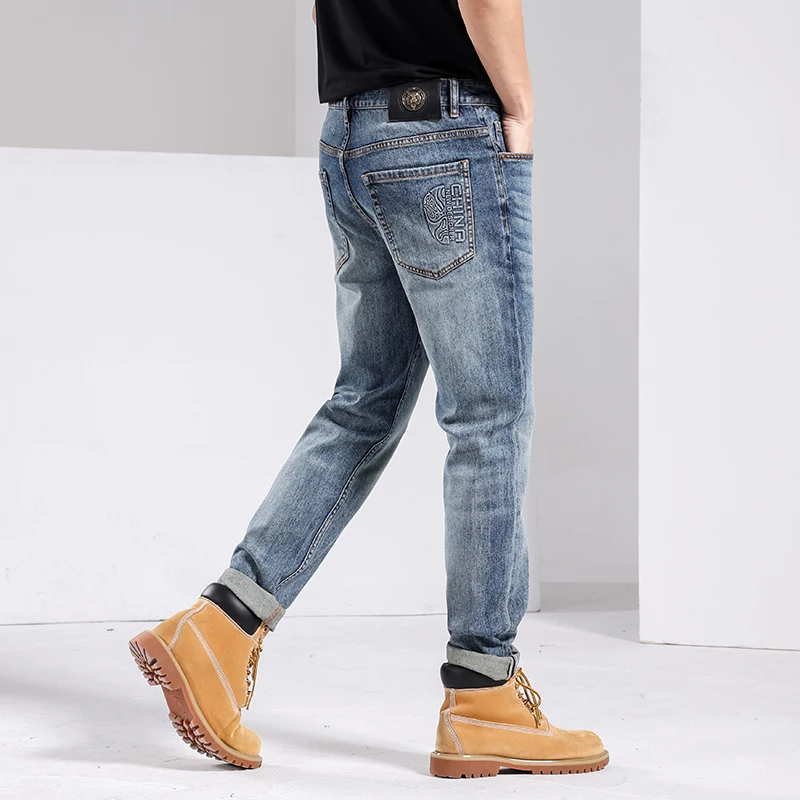 New Men's Light Weight Straight Jeans Business Casual Stretch Denim Pants Male Mid-waist Trousers High Quality Fashion Street