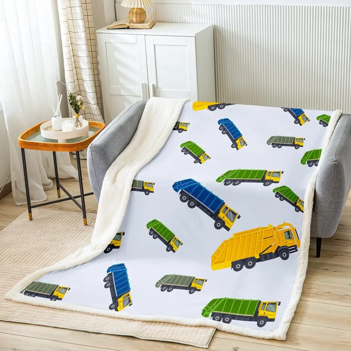 

Cute Garbage Truck Sherpa Blanket Cartoon Car Fleece Throw Blanket Equipment Trucks Plush Blanket for Boys Girls Rubbish