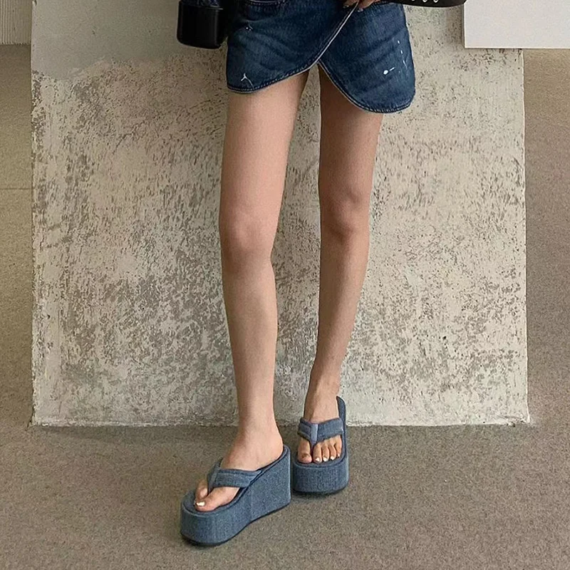 Height-Increasing 8cm Platform High Heel Small Flip-Flops Platform 2023 Summer New Casual Beach Sandals Women  Shoes
