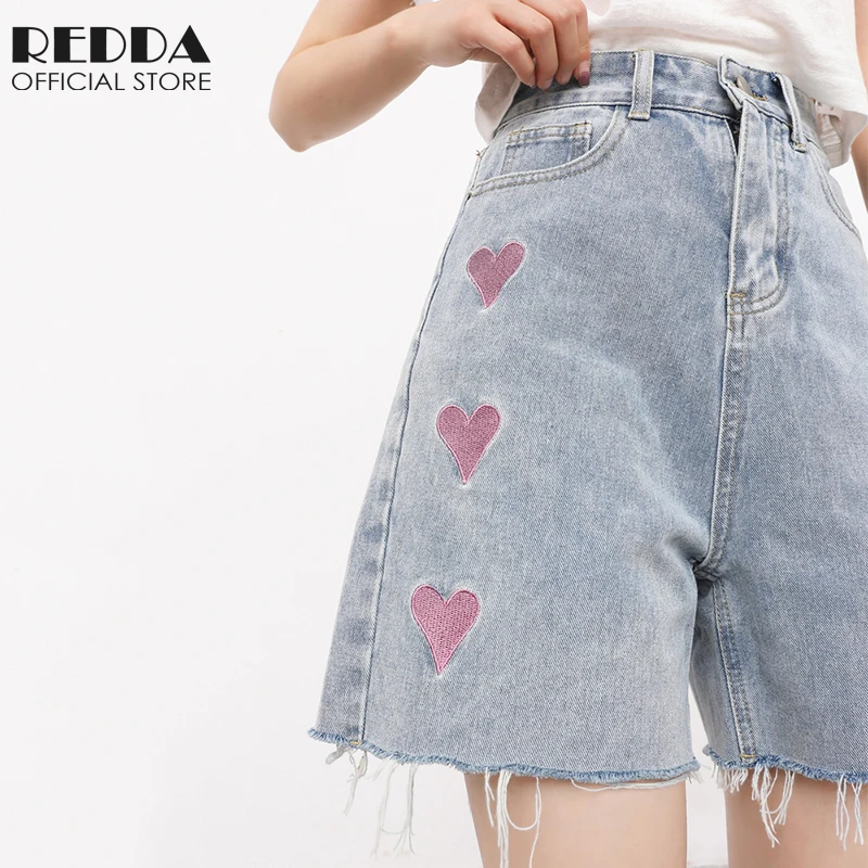 

Шорты женские из денима с коротким сердечком, короткие свободные штаны с бахромой и необработанным краем, с широкими штанинами, с завышенно...