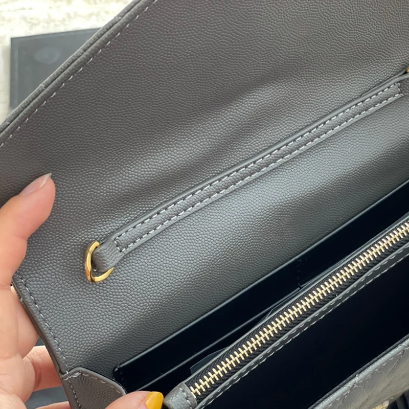 

size：22*15cmCaviar crust High-quality women's bags