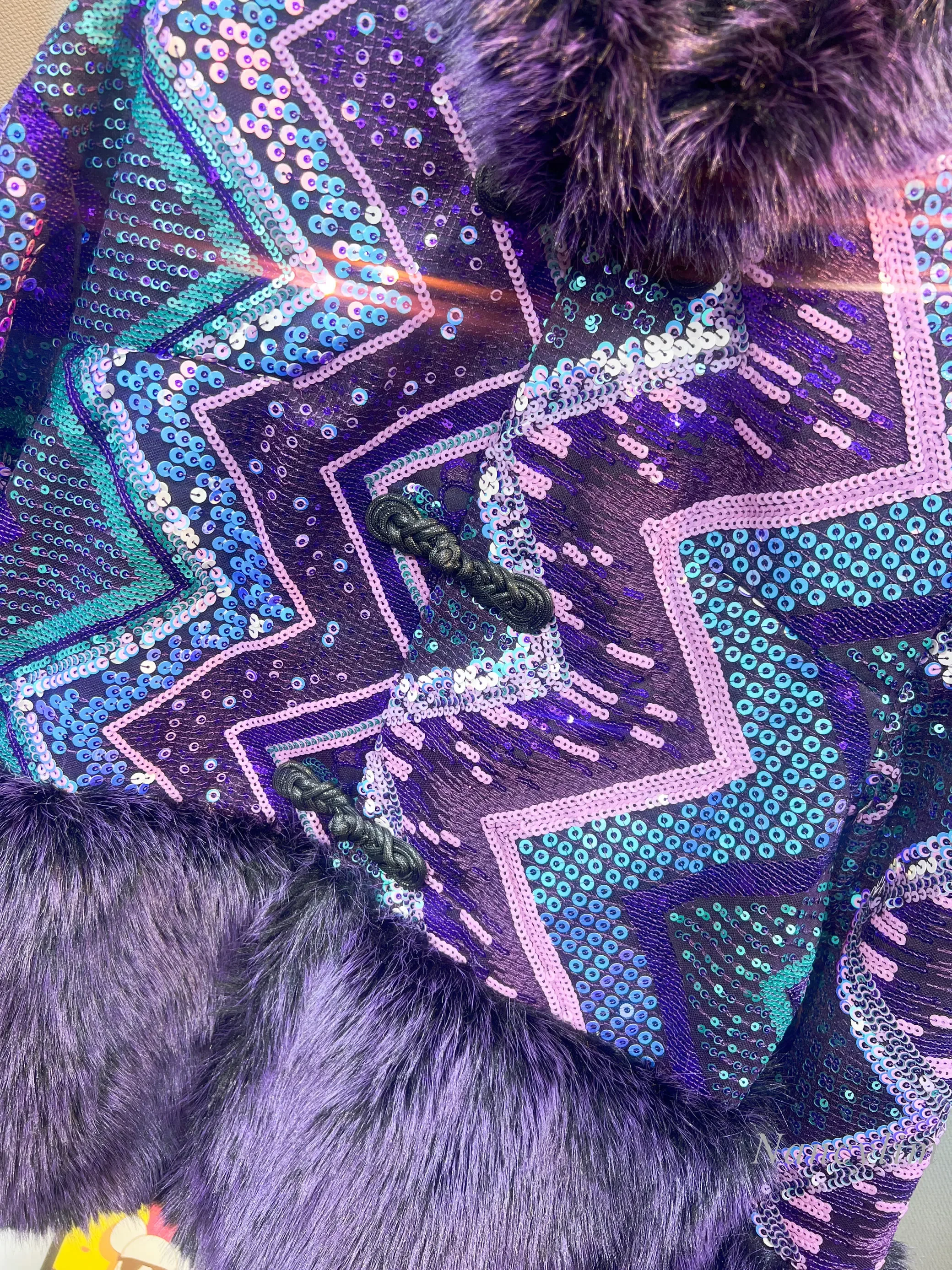 Женская шуба из искусственного меха в европейском стиле 2024 зимняя роскошная