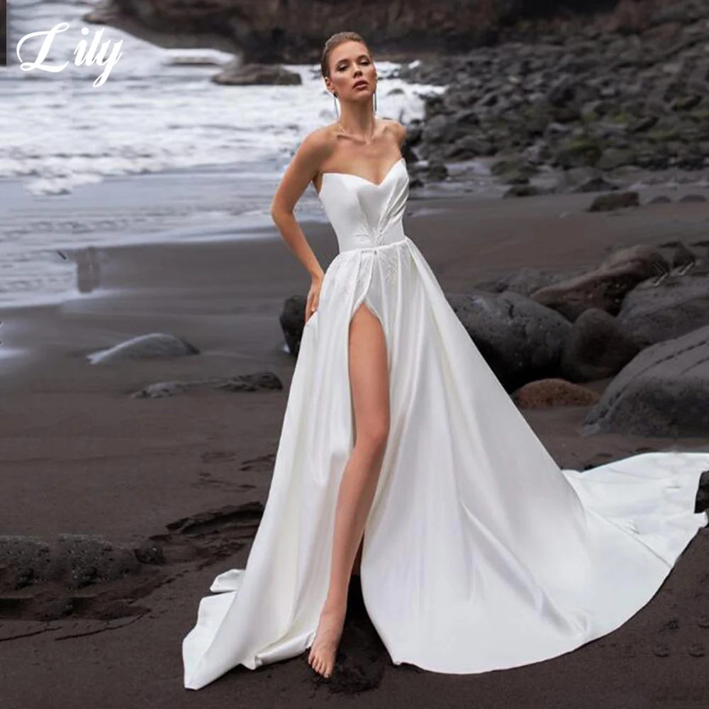 Купи Beach Satin Wedding Dress Sexy Simple Splitt Sweetheart Neck Embroidery Boho Bridal Elegant Formal Bridal Gowns vestido novia за 4,675 рублей в магазине AliExpress