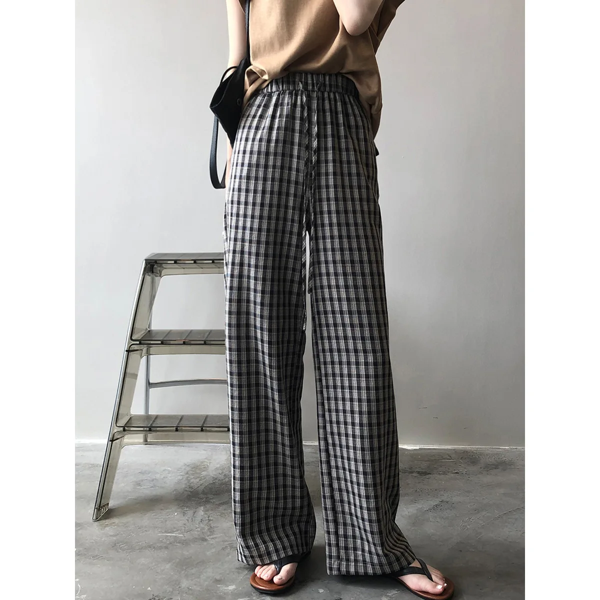 

SuperAen 2022 Summer Retro Casual Plaid Wide Leg Pants Women's New Loose Straight High Waist Lace Up Full Length