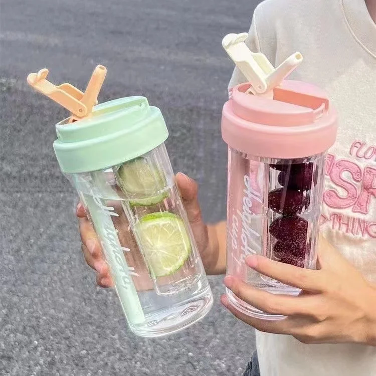 Бутылка для воды из тритана с соломинкой без БФА