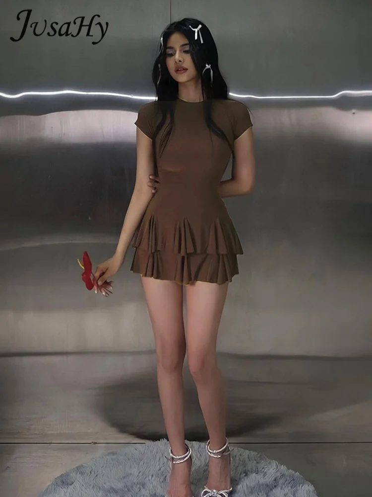 

Женское мини-платье с круглым вырезом, коротким рукавом и плиссировкой