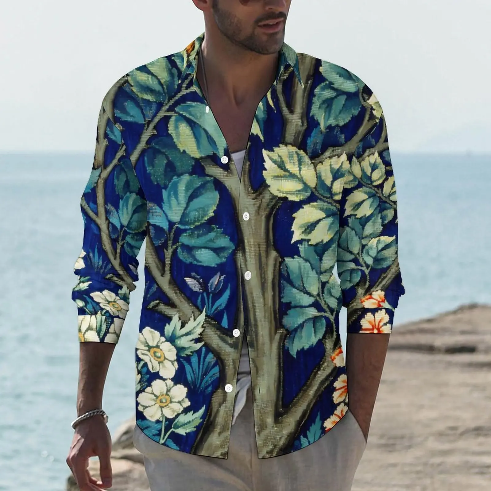 

Рубашка мужская оверсайз с длинным рукавом и принтом леса