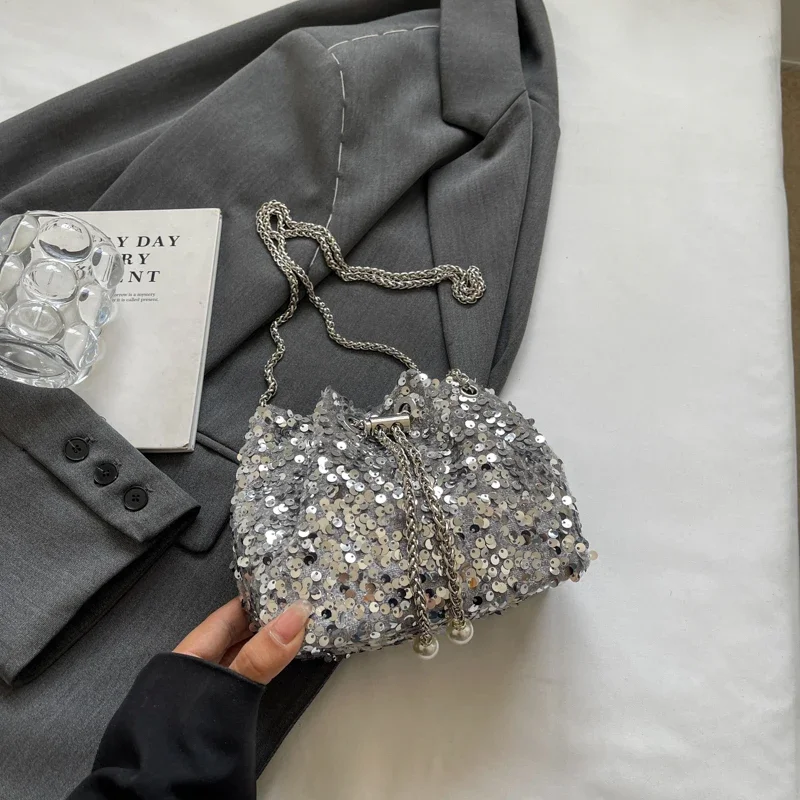 Ручная сумка с пайетками для женщин 2024 новая модная сумка-мешок универсальная
